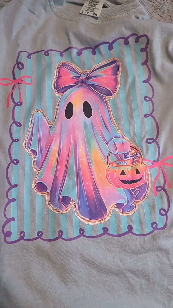 I’m obsessed with that “sweet but slightly spooky” aesthetic