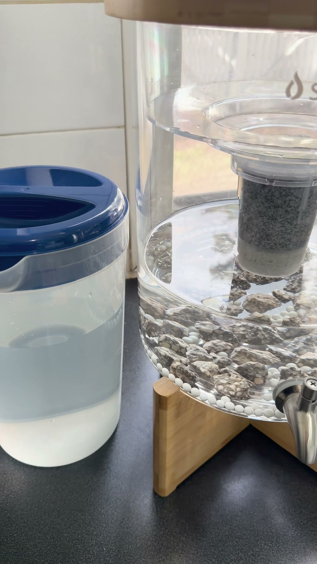Mineral-rich hydration for healthy gut