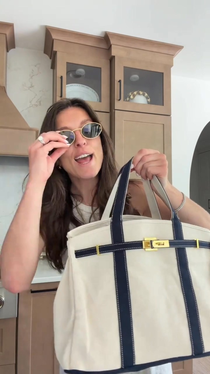 ANZEIGE: The Everyday Canvas Tote – Lightweight, Large Capacity - Navy blue