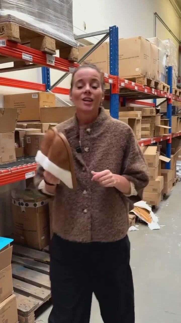 Tofflor i cognac – från 105 kr