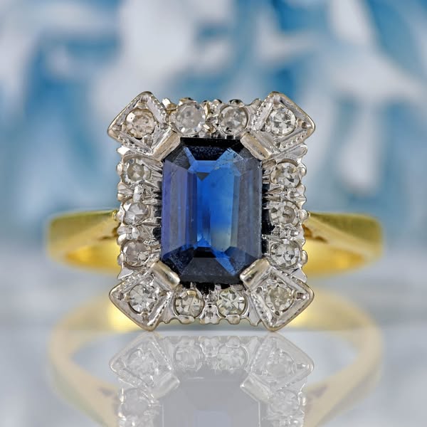 Vintage 1979 Emerald-Cut Sapphire & Diamond 18ct Gold Cluster Ring