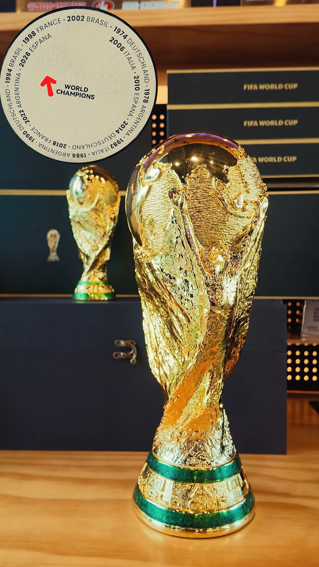 Anúncio de Trophy & Pigskin Nation