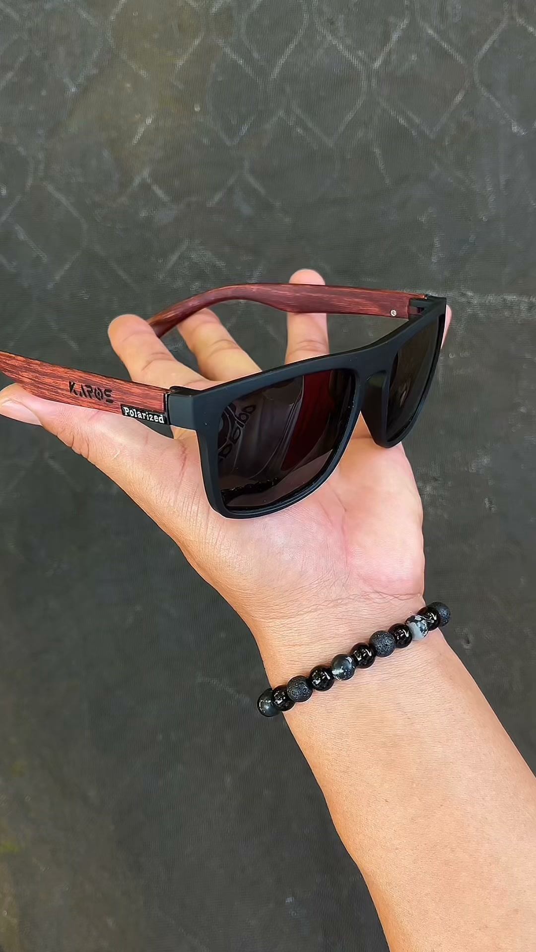 CUT THE GLARE. KEEP THE STYLE.