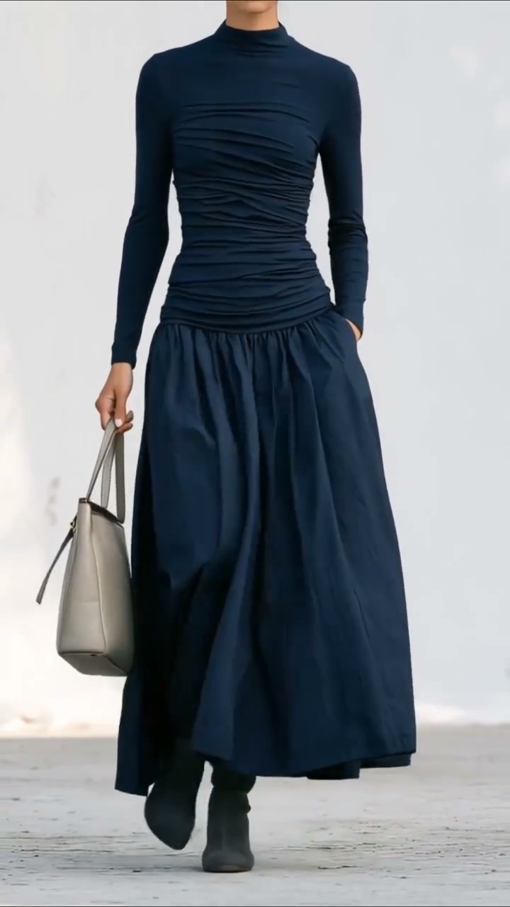 Collezione Vestiti Midi — Fino al 20% di Sconto, Solo Oggi