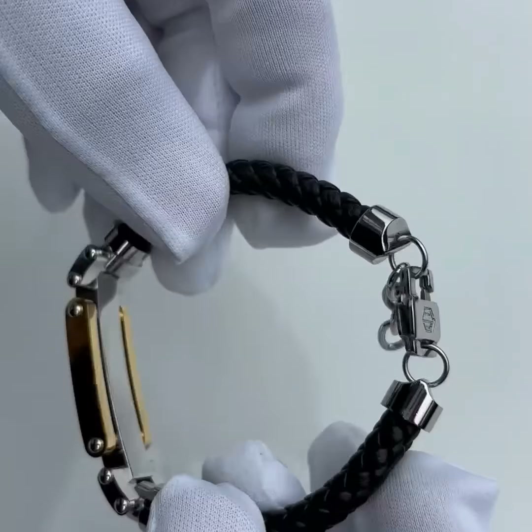 Stoer. Luxe. Tijdloos.