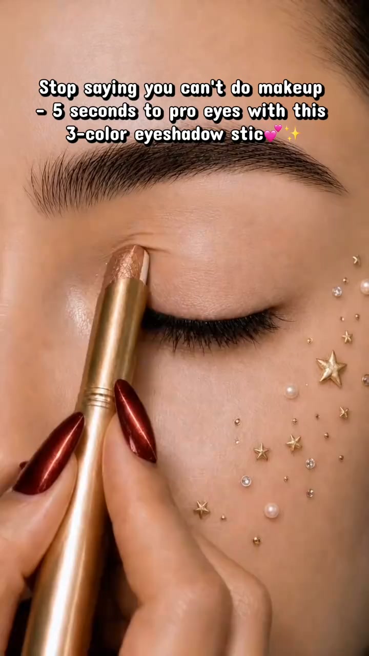 Buy 3, Get 2 Free 3-in-1 Eyeshadow Sticks