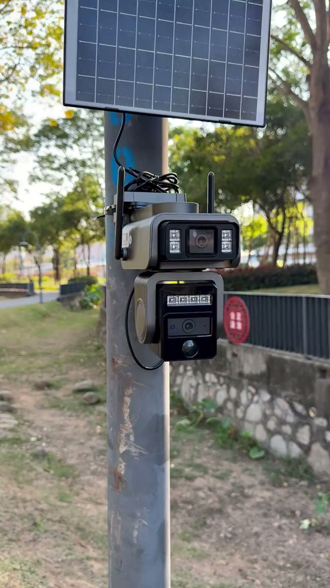 La Telecamera Solare che Controlla Casa 24/7