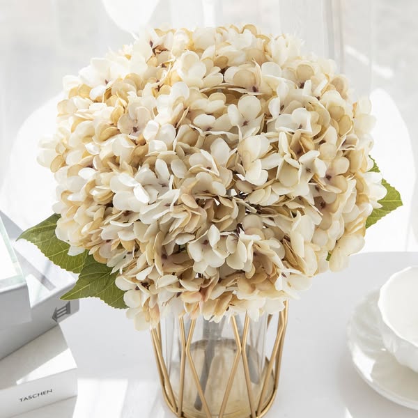 Beige Artificial Hydrangea Flower Bouquet Wedding Funeral Flower Arrangements Fake Floral Plant Romantic Room Decor Autumn Garden Centerpie