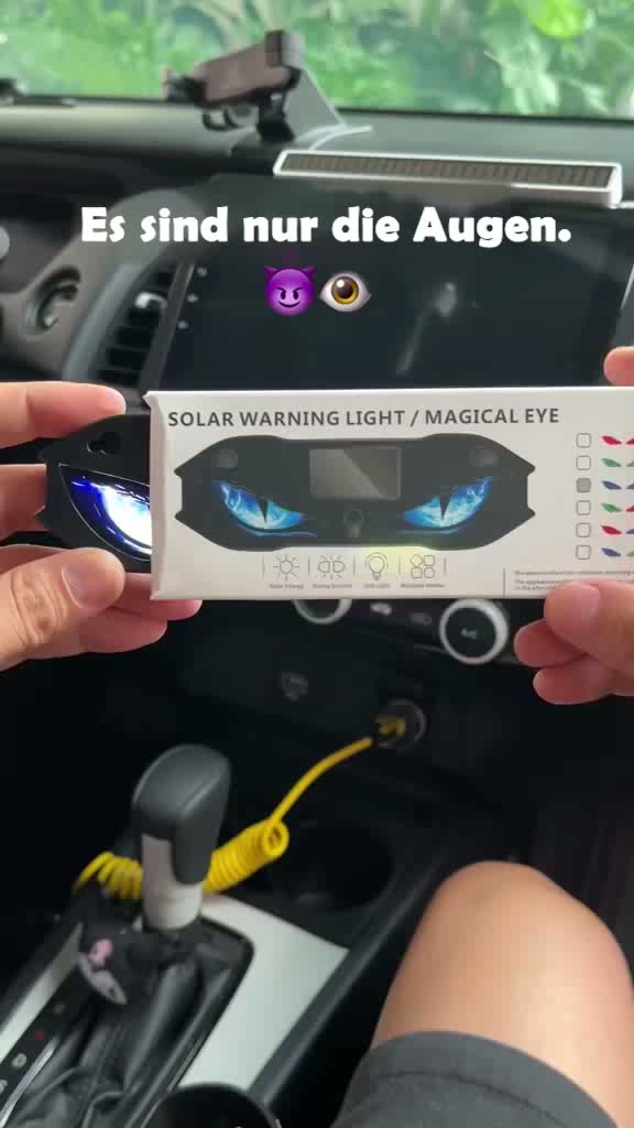 Solar-LED-Warnleuchte fürs Auto – „Devil Eye“-Design