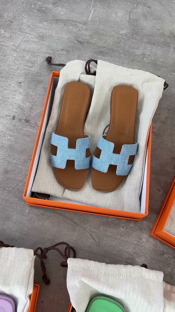Anúncio de Sa Vogue Ltd
