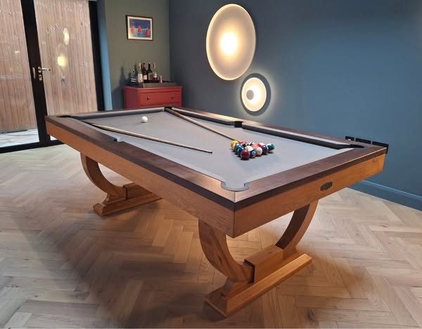 £3,997 | Signature Huntsman Oak and Walnut Pool Dining Table: 7ft