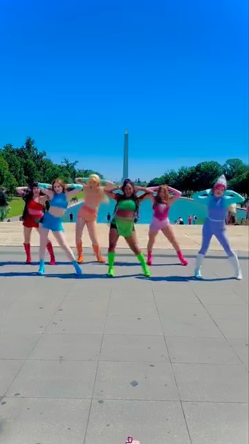 Anúncio de MicOtaku