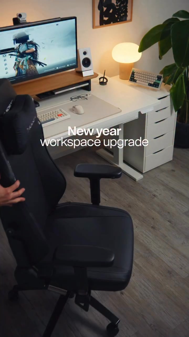 Work Mode. Game Mode. One Chair.