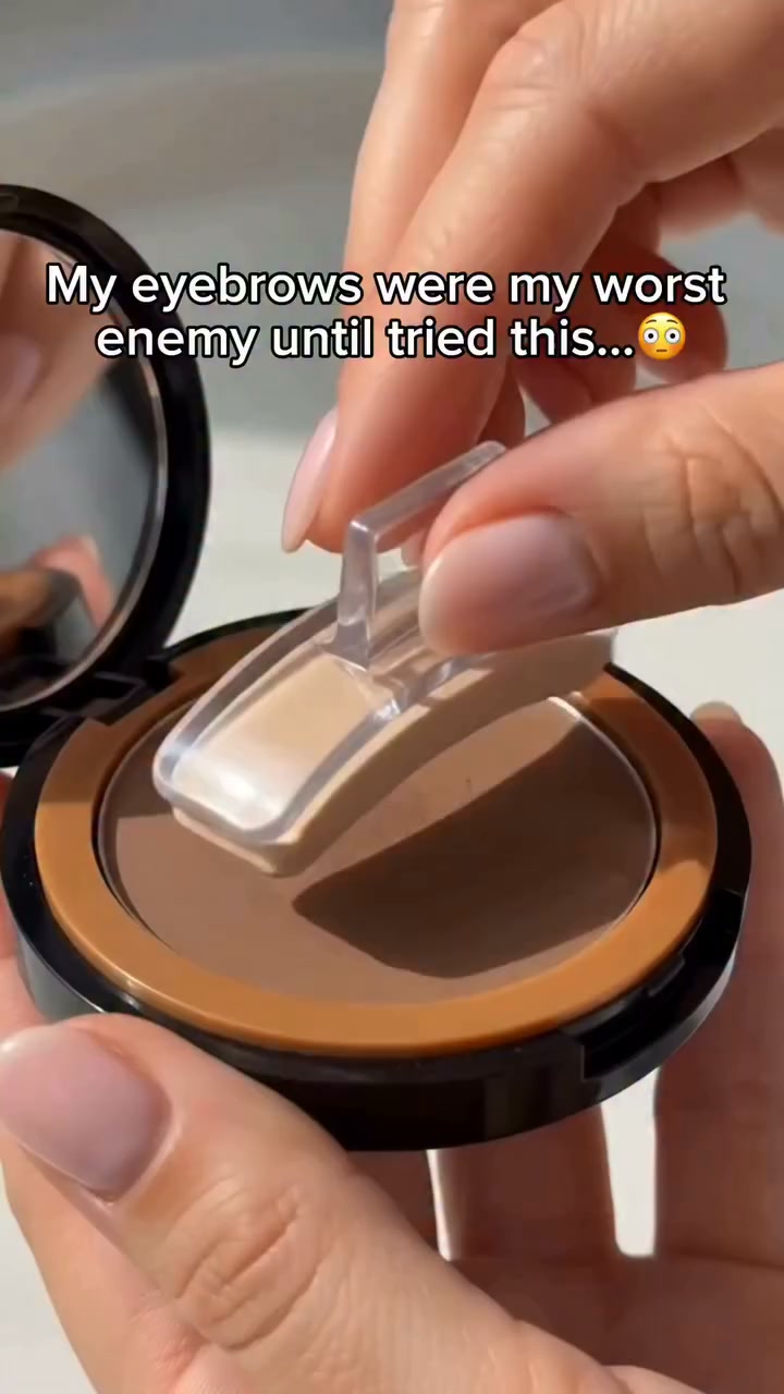 Perfect Brows in 2 Seconds Flat!