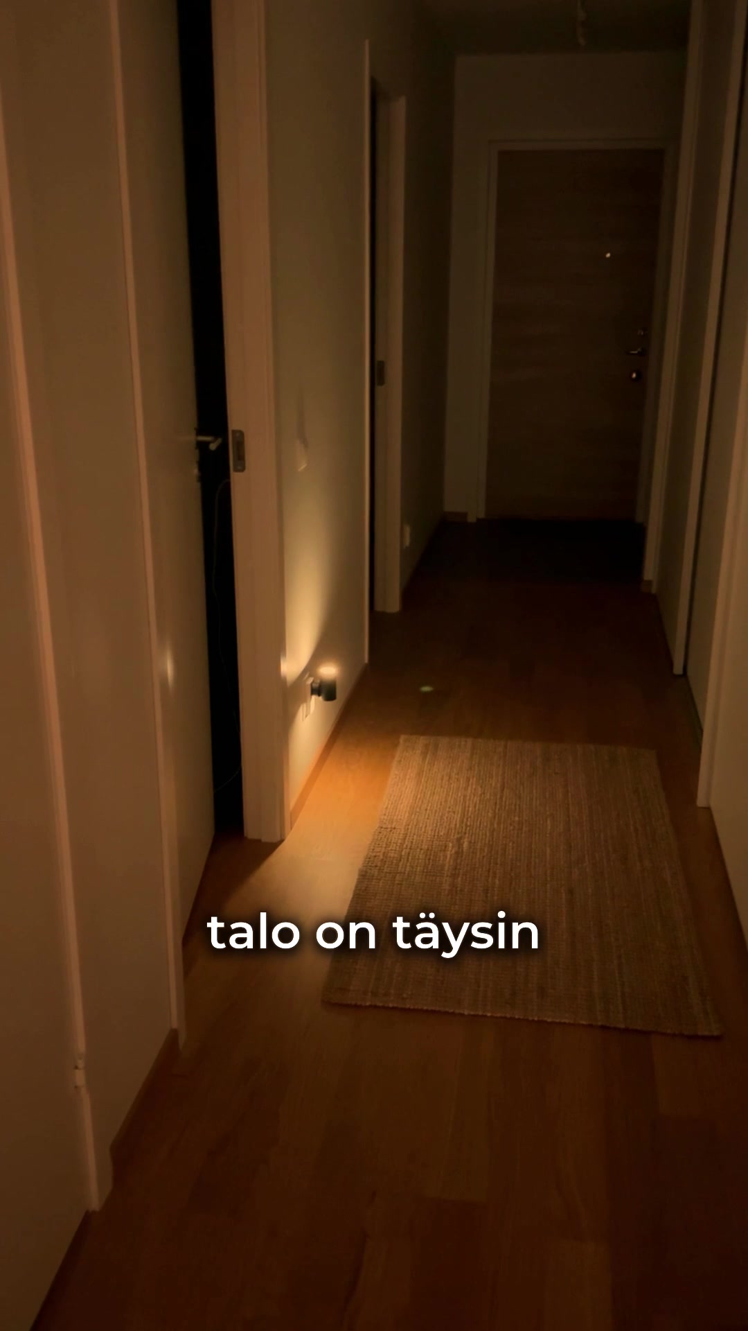 Tule kotiin valaistuun eteiseen