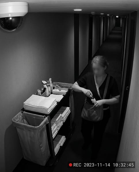 Suis-je affreuse d'avoir volé un fond de teint dans un hôtel et de ne pas avoir culpabilisé jusqu'à ce qu'ils m'appellent trois jours plus t