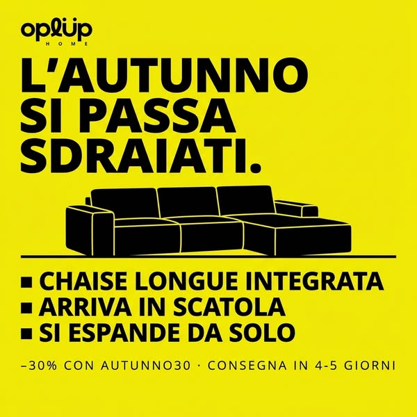 Il divano che sale le scale da solo