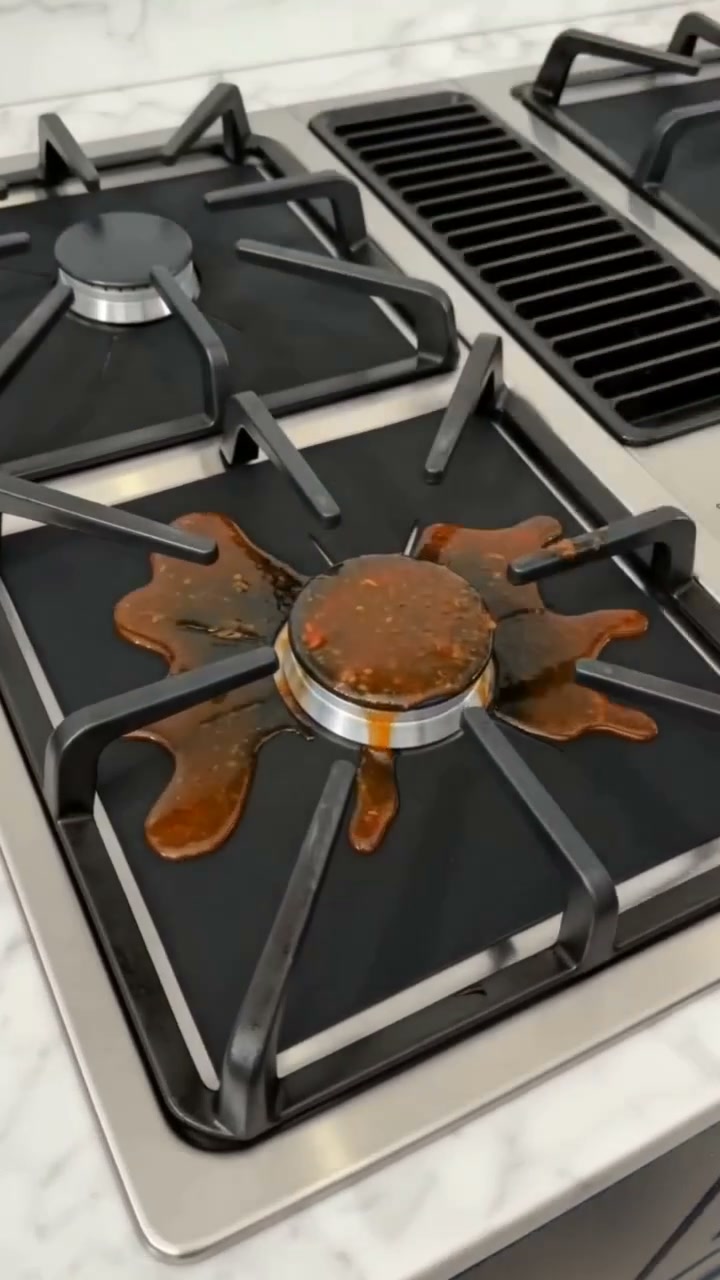 4-Piece Reusable Non-Stick Gas Stove Burner Covers