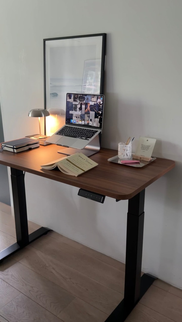 Anúncio de Desktronic
