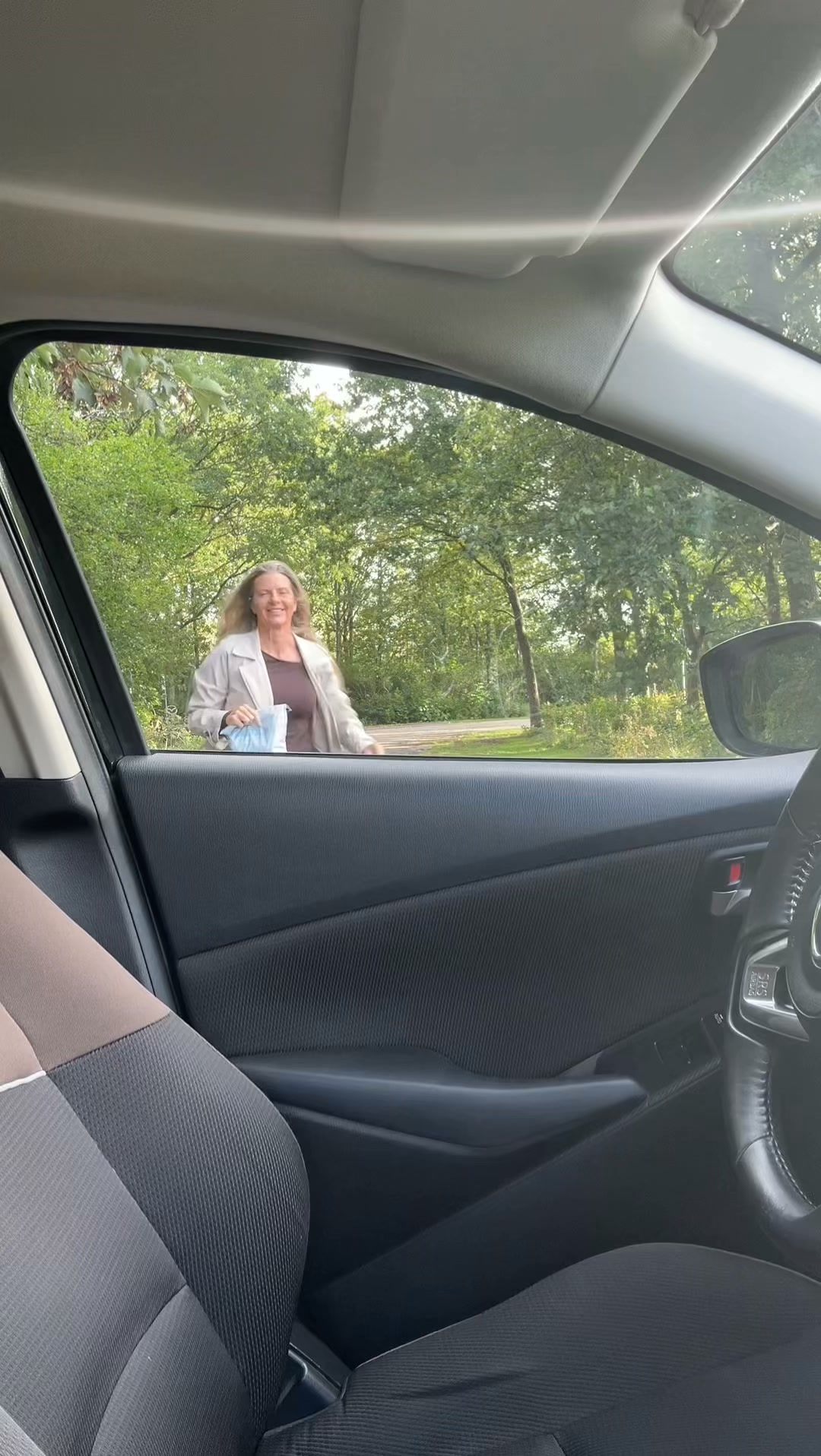 Støttestrømper, der er nemme at tage på