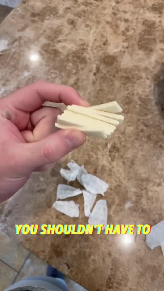 Get a Masculine Jawline 100% Naturally