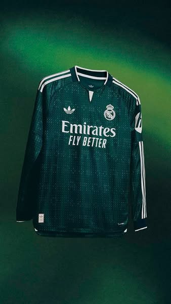 Nuova maglia da trasferta Real Madrid