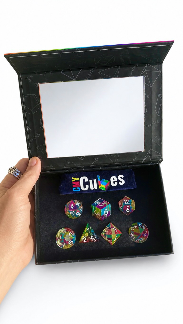 Anúncio de CMY Cubes