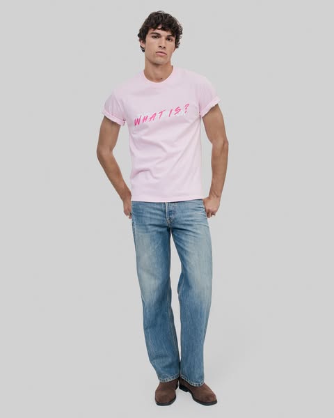 T-Shirt „What Is“ in Rosa