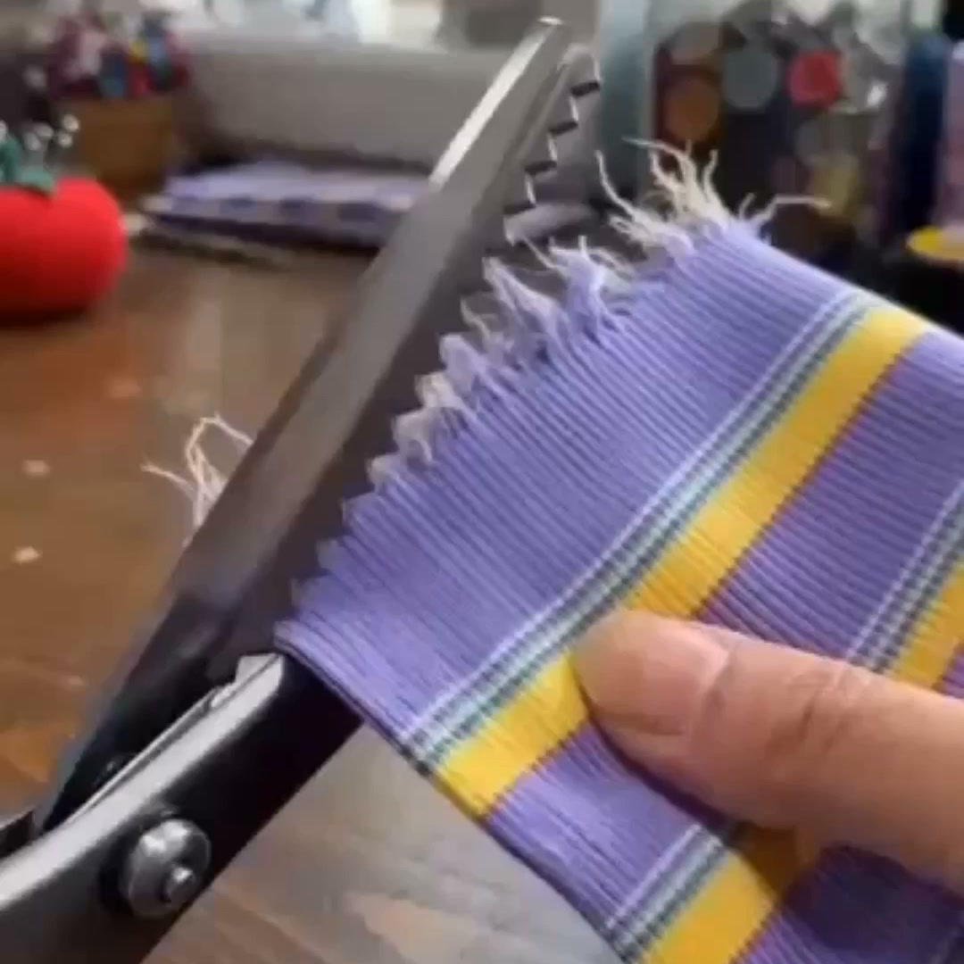 SilkEase™ Multifunktionel Zackensaks | Takket Stofsaks til Syning, Patchwork & Læder