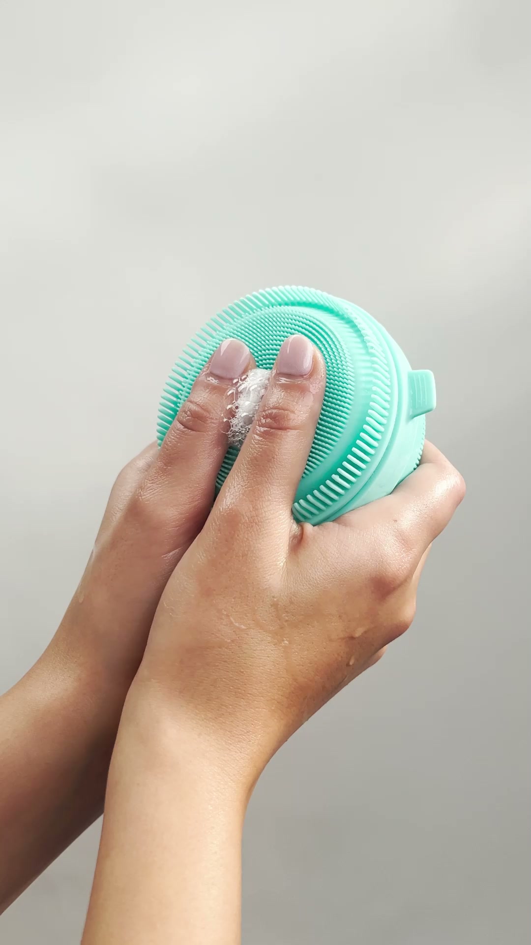 The Best Way to Wash With Bar Soap