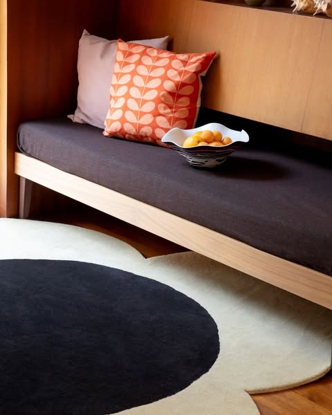 Rugs From Heugah Interiors | Free Delivery | Samples | Easy Returns
