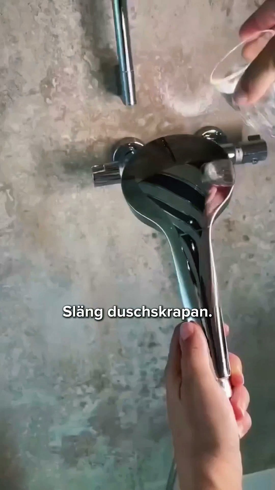 Sluta använda duschskrapa