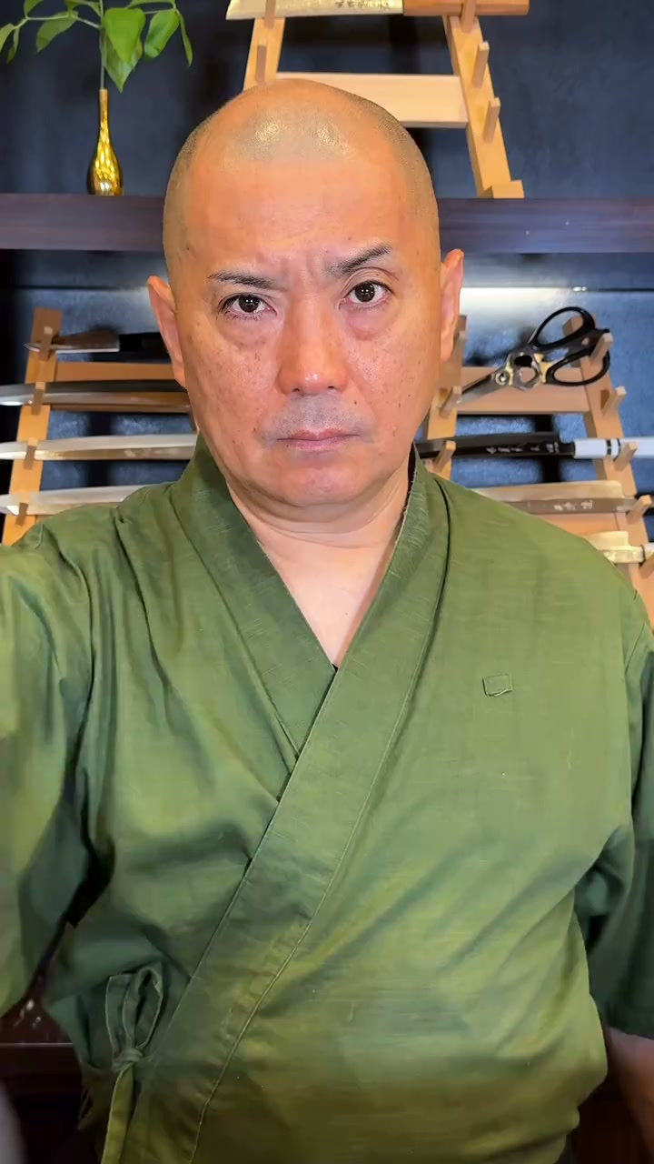 Ultra-Sharp Japanese Damascus Chef Knives On Sale